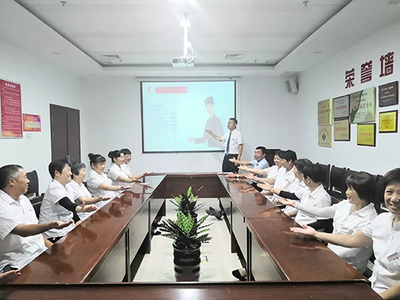 提升規范操作，增強服務理念——安徽分公司六安店開展保潔服務與技術培訓